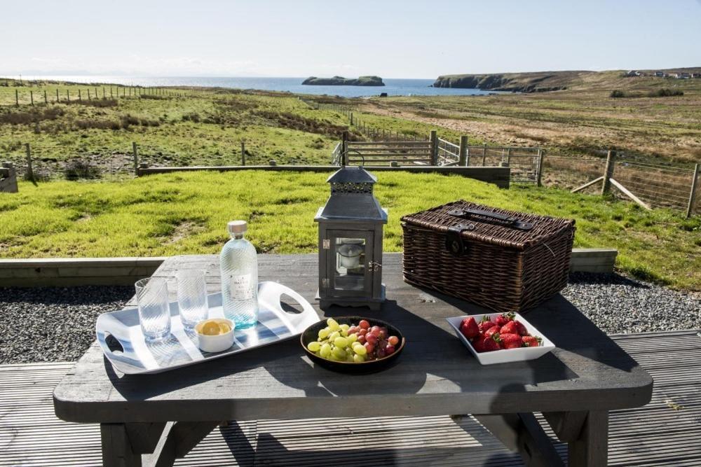 Clach Gorm Stornoway  Bagian luar foto